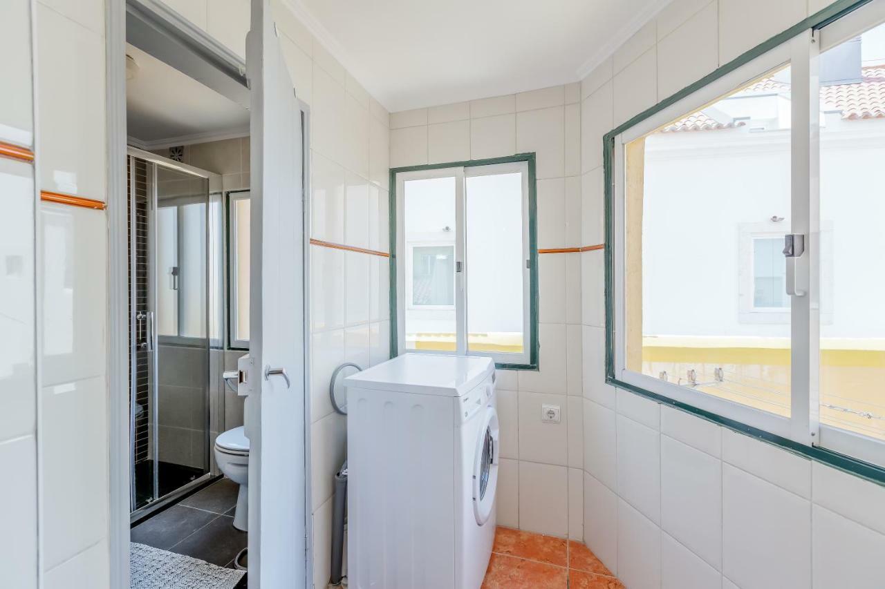 Bright & Spacious Alfama Apartment, By Timecooler Lisboa Exterior foto