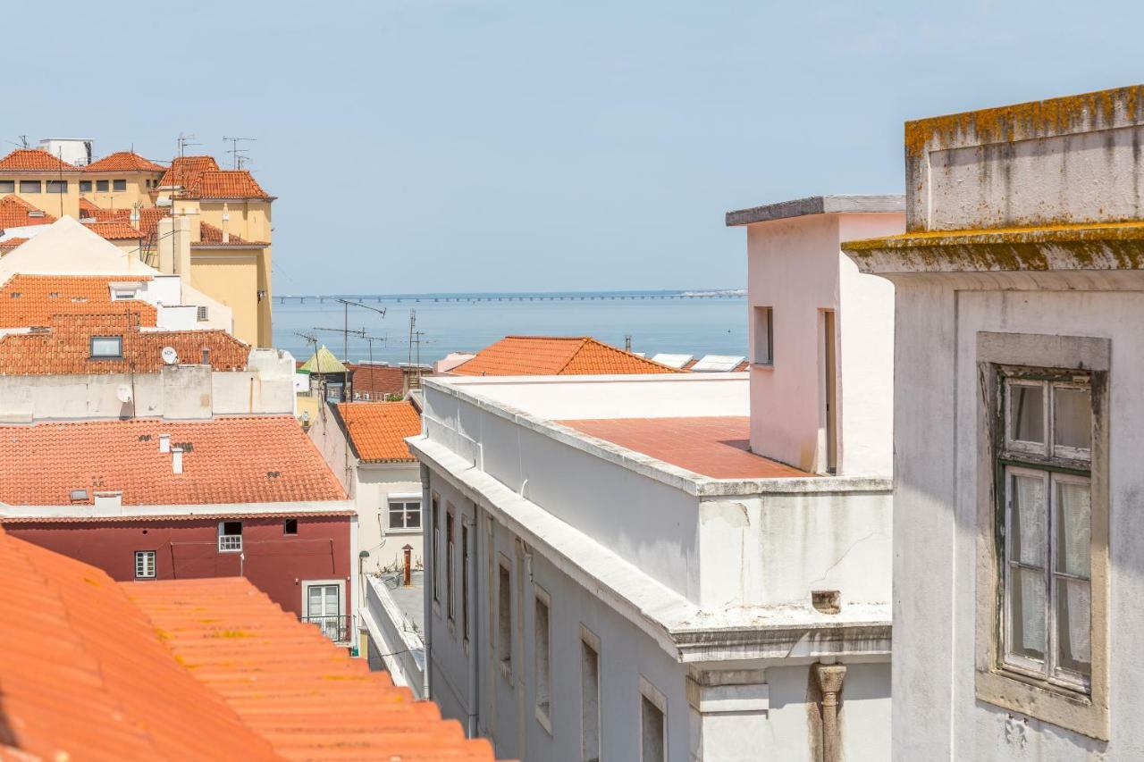 Bright & Spacious Alfama Apartment, By Timecooler Lisboa Exterior foto